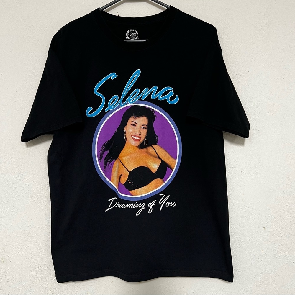 Vintage Official Selena Merchandise -Selena Graphic Tee Size Large